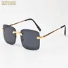 Med Box 2020 Fashion Rectangle Rimless Solglasögon för män Vintage Retro Buffalo Horn Glasses Kvinnor Mens Sports solglasögon Lunette234b