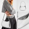 Kvinnor väskor hobo handväska mode shopping satchels väskor glansigt patent läder crossbody messenger väskor lyxdesigner purses guld silver kuvert plånbok