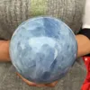 Environ 100 mm Magic Magic Blue Calcite Sphere Quartz Crystal Ball Healing2603