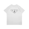 T-shirt Mens T-shirt Hommes T-TEES Vêtements rembourrés de coton Imprimé Men de dessins et femmes avec le même paragraphe Vêtements pour hommes