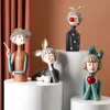 3D Mooi meisje Standbeeld Home Decoratie Figurine Miniatuur Moderne Noordse beeldhouwtafel Decor Living Room Decoratieve bureau Opslag 231221