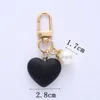 Keychains Dainty Heart Pearl Pendant Gold Color Buckle Key Ring For Women Ladies Car Bag Accessories