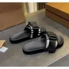 Vrouwen controleren sandalen mannen rubberglipper designer glijbanen causale niet-slip glijbanen zomer slippers buiten bloemenplatform slippers EU35-46 met doos 504