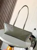 Högkvalitativt ljust läder underarm Stylish Noble Shoulder Bag 39*12.5*12.3