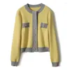 Tricots féminins 2023 Automne Hiver Coréen Clothing Fashion Elegant Yellow Cardigans Pull Femme O Bouton Nec