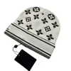 Designer Beanie tricot chapeau hommes et femmes Bonnet Tendance respirante chaude de l'automne et de l'hiver Belle centaine d'élélégations généreuses avec la mode variée Y-18