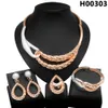 Nieuwste Italiaanse vergulde gouden dames ketting sieraden set eenvoudige stijl originele ring armband oorbellen Afrikaanse bruiloft 231221