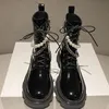 Сапоги Women Boots Real Soft Leather British Style 2021 Новый жемчужный цепь осень и зима плюс бархатные короткие ботинки женская обувь черная