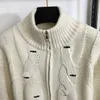 Veste de veste de luxe pour femmes pour femmes pull d'automne mode brodé logo zipper fille manteau de tricots 22 décembre