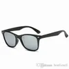 Square Frame Solglasögon för kvinnor män 52 mm stilig designer som kör solglasögon utomhus UV400 -nyanser med fall303V