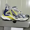 balenciaga balenciaga balenciagaa track balenciaga's shoes runner 7.0 【code ：L】Moda gündelik ayakkabı koşucusu 7.0 tasarımcı erkekler duyu sense kadın bordo eğitmenleri spor