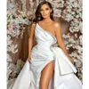 one shoulder mermaid wedding dresses with long train ruffles high side split satin bridal gowns court train robes de marie