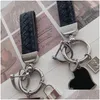 Keychains Lanyards Fashion Triangle Keychain paar hartvorm fit mannen dames hoge kwaliteit schapenvacht ontwerper sleutel buckle drop deli dhpwi