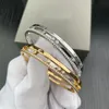 Bangle Luxury Lucky Beads Циркония 18K Gold Geometric Bracelet Bangles for Woman Love Свадебный подарок из ювелирных украшений.