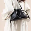 Bolsos de noche Bolsas para mujeres Gran capacidad de moda PU hombro sólido simple Crossbody avanzado Bolso para un solo Hombro