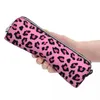 Kosmetiska väskor rosa leopard djurtryck blyertsfodral rolig penna på väska student stora kapacitetskontor pennor