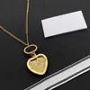 2022 Designer Strawberry Kettingen Women Brass sleutelbeenketen Huwelijk Geschenk hele mode sieraden Pendant250A