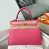 70% Factory Outlet Off Pelle di mucca fiore EP filo di cera cucito a mano cucitura esterna Borsa da 25 cm Borsa a tracolla monospalla per donna in vendita