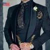 رجال الزهور الرسمية بدلة الزفاف العريس Tuxedo ثلاث قطع الأسود الحزب فستان ضئيلة التصميم الأنيقة 231221