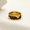 Klassiek ontwerp charme ring lente nieuwe luxe trouwring klassiek merk logo box verpakking 18k gouden vergulde liefde cadeau ring