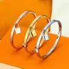 316L Titanium Classic Bracelets Bracelets for Fashion Lock Bracelet Bangle Bangle Rose Gold Sliver 3 Colors349g