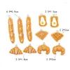 Charms 10 stks schattige mini staguette pizza broodhars diy flatback kunstmatige voedsel hanger voor oorrang sleutelhanger sieraden maken