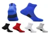 Herren Basketball Socken Nonslip Professionelle Socken Solid Color Handtuch Bottom Elite Boat Outdoor Sporttraining Polst6911589