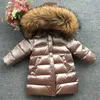 Płaszcz dla dzieci chłopiec zima prawdziwe futro pogrubione kurtki 90 długa płaszcz płaszcz płaszcz 112Y Baby Kids Odzież 30 Warunki 211203