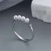 Cluster anneaux de mode couleurs argent cristal rigueur français tempérament tempérament féminin ouverte le doigt élégant bijoux de fête
