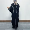 Abbigliamento etnico Dubai Abaya Kaftan Collage ricamato alla tendenza del cardigan sciolto Donne musulmani Women Maniche a manicotto in Medio Oriente Caftan