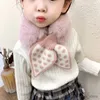 スカーフラップかわいい柔らかいぬいぐるみの女のスカーフ冬濃い暖かいフェイクファーガールズスカーフスカーフ弓ネックウォーマーネッカチーフ子供