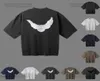 Designer Kanyes Classic Wests T-shirts For Men Shirt Party Joint Peace Dove Wash Water Water Short Street High Street Mens A7388515