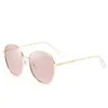 Solglasögon reflekterande linser Trendiga polariserade kvinnors metall stor ram koreansk stil mode glasessunglasses321m