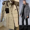 Mooses Knuckles Men's Down Parkas Canada Veste de veste High Real Fur Canadian Femme 06 Style blanc et noir de canard noir chaud Vendre 5981