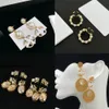 Mit Boxklassiker Vintage Pearl Circle Studs Ohrringe Ring G -Serie Gold Hoop Ohrringe für Frauen Designer Schmuckparty Hochzeitsliebhaber Engagement Geschenk