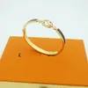 Bracciale designer bracciale bracciatore di lusso Bracciale Designer per donne design in pelle Coloro solido Bracciale Gift Gioielli Regalo 3 Colori molto buoni