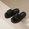 Slippers Anti-Skid Eva Women's Childrals هي أحذية ناعمة للأحذية الحذاء للأطفال للأحذية الرياضية الرياضية ذات التكلفة المنخفضة التكلفة