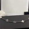 Collier de laiton de créateur de luxe French Brand Classic Double Letter Clover Multi élément enracinée Rimitement en cuivre de haute qualité