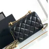 Högkvalitativ designare Väskor Luxury Women 24C Ball Woc Bag Double Golden Ball Min Chain Bag Crossbody Oil Wax Skin Bag