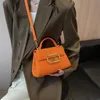 70% Outlet de fábrica fora da mola pequena e elegante de mola doce One Trendy Crossbody Feminino Bolsa à venda