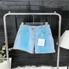 24SS Cotton Women Shorts Jeans مع خطاب Crystal Button Hight Milan Runway Brand Cowboy Jersey Tradual Outwear Mini DeniM A-Line Hotty Hot Pants