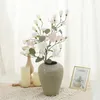 Flores decorativas 85cm camelia artificial flor de rama larga flor de flor falsa para la sala de estar mesa de la sala de estar boda al aire libre decoración de bricolaje