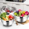 Bols 10 pcs mélangeant un bol salade empilable en acier inoxydable avec couvercle hermétique servant pour la cuisson de cuisine de cuisine, etc.