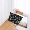 Sacs de cosmétique Tissu de Noël Snow Trapézoidal Portable Makeup Daily Rangement Bag pour Travel