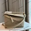 Üst Tasarımcı Çanta Kadın Bir Omuz Çanta Moda Yeni Cowhide Patchwork Tote Çanta Elde Taşıyıcı Gerçek Deri Yüksek Kapasiteli Crossbody Geometri Çantası