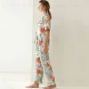 Damen-Nachtwäsche, Satin-Pyjama mit Blattdruck, kühler Sommer, kurzärmelige lange Hose, Pyjama mit Schnürung, Strickjacke, Schlafoberteil, V-Ausschnitt, Damen-Pyjama, T231223