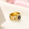 18K Gold plattierte Eheringe Neue Designer Ring klassische Style Brand Logo Luxusgeschenke Ringbox Verpackung Boutique Schmuck Schmuck