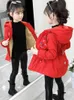 ダウンコートcuhk子供用服子供の女の子蝶ネクタイガールズコート2024厚い子供のパディングキープ中国語スタイルの女の子の冬