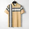 Tshirts Tasarımcı Polo Gömlek Erkekleri Polos Tshirt Moda Ekose Polo Gömlek Kısa Kollu Nefes Alabilir Üst T-Shirts Yüksek Kaliteli Lüks Erkekler Yaz Tişört Büyük T-Shirt