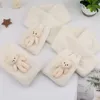 Foulards Candy de Noël pour fille enveloppe féminine enveloppe ours fausse fourrure peluche écharpe chaude